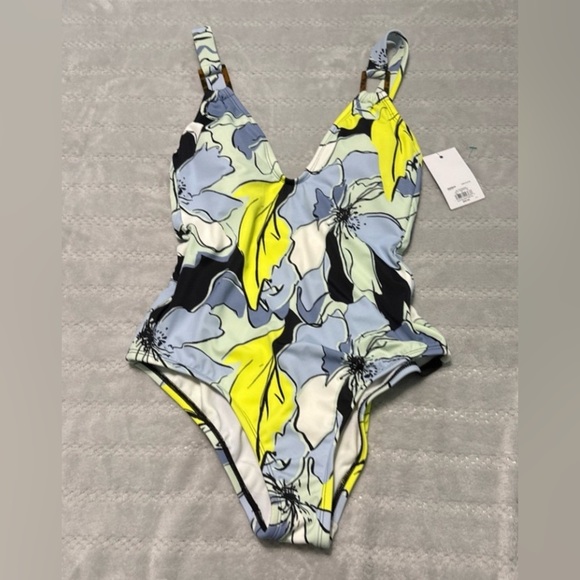 Women's Apt. 9® Square Trim Scoopneck One Piece Tankini Swimsuit - Picture 2 of 10